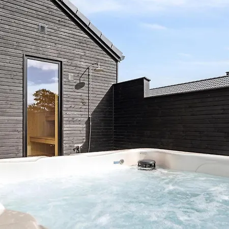Cozy In With Sauna
